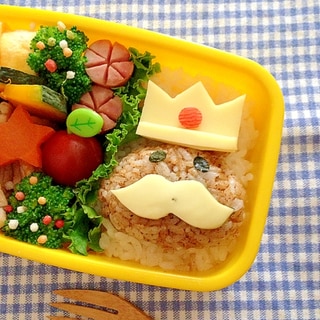 簡単キャラ弁☆王様なめこ　のお弁当♪